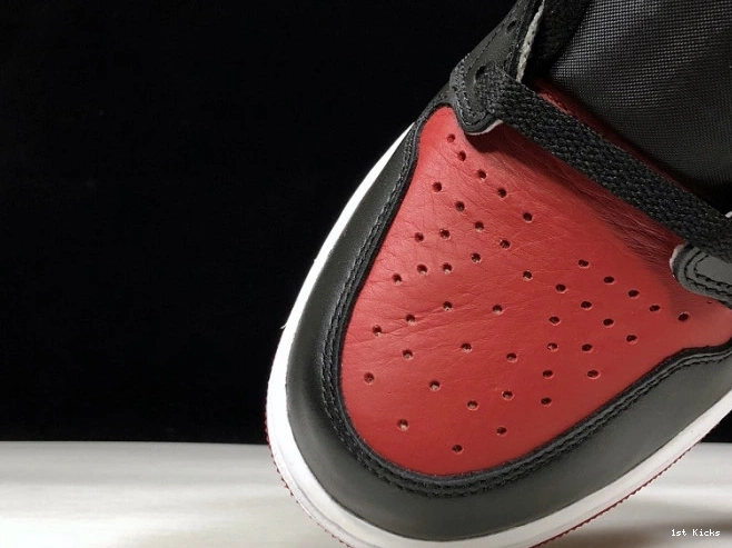 1st Kicks Shoes Banned Air 1 555088-001 High Jordan Retro OG 0725